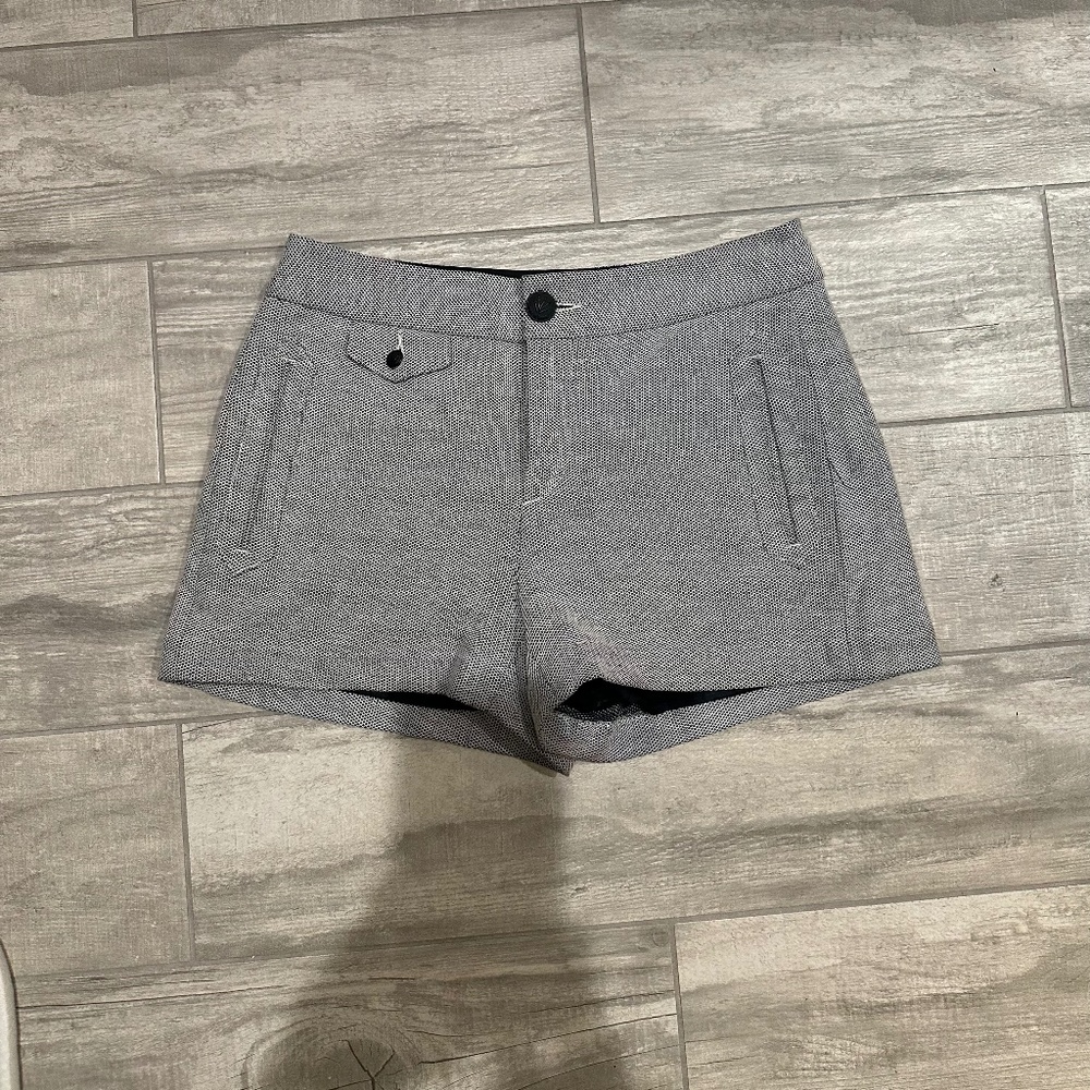 Rag and Bone shorts classy dress pants skirt SZ 25 excellent condition